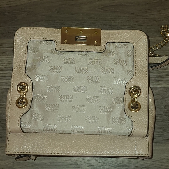 Michael Kors Purse - Picture 11 of 14